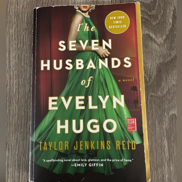 BookTok lot - Picture 4 of 7